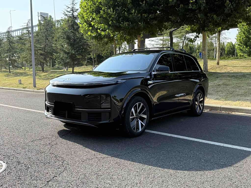 Li Auto L8