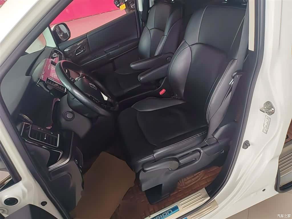 Honda Elysion, 2018 15