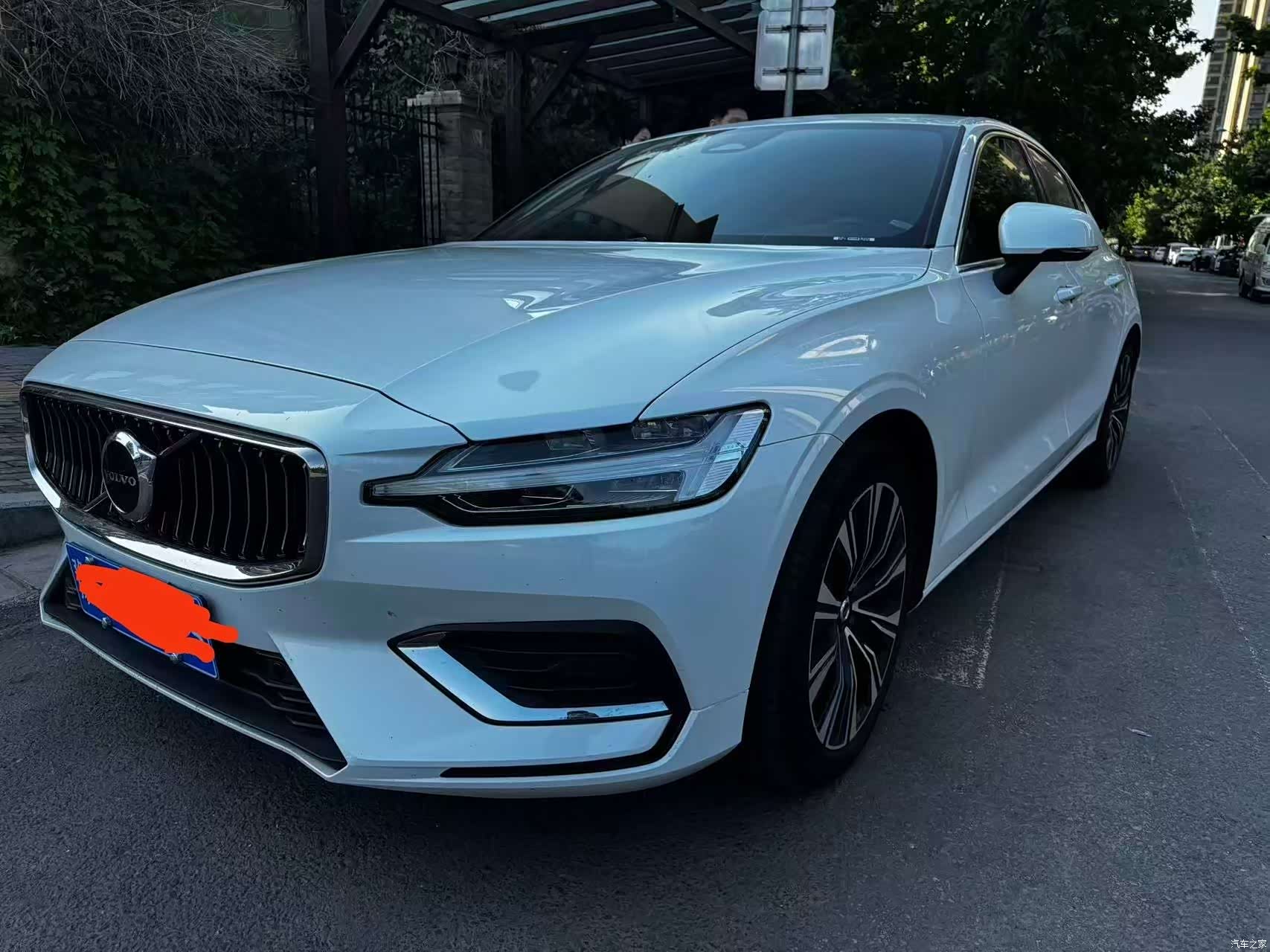 Volvo S60, 2022 1