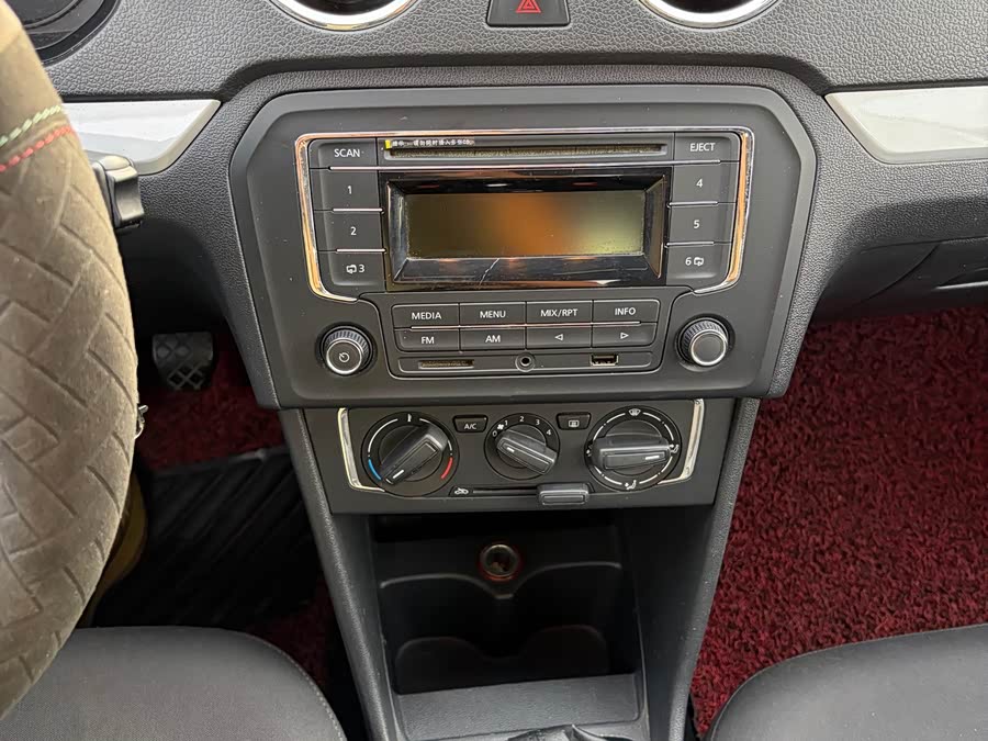Volkswagen Jetta 2016, фото 16