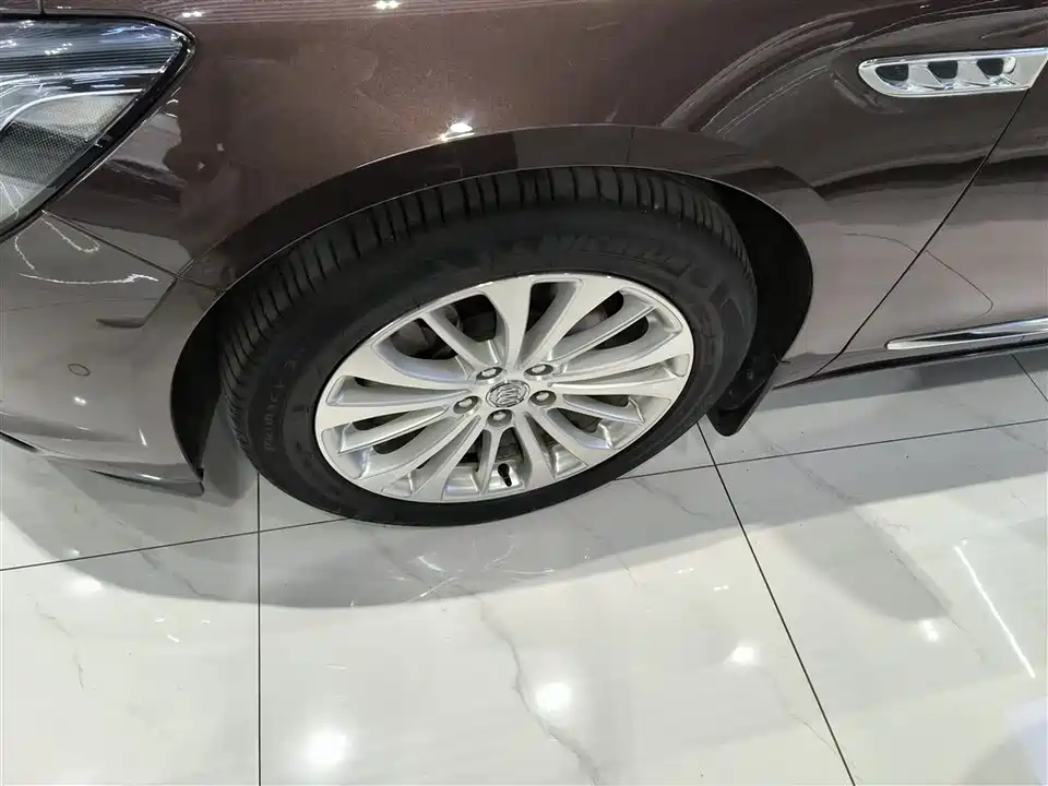 Buick Lacrosse