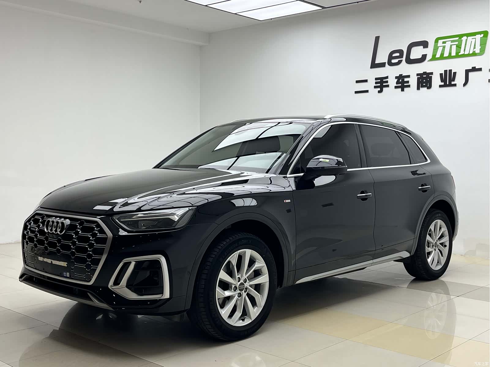 Audi Q5L, 2022 2