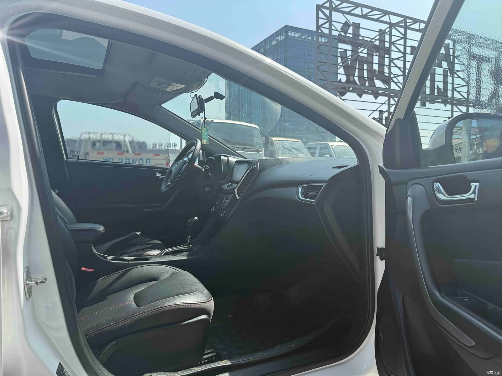 Chery 5, 2016 9
