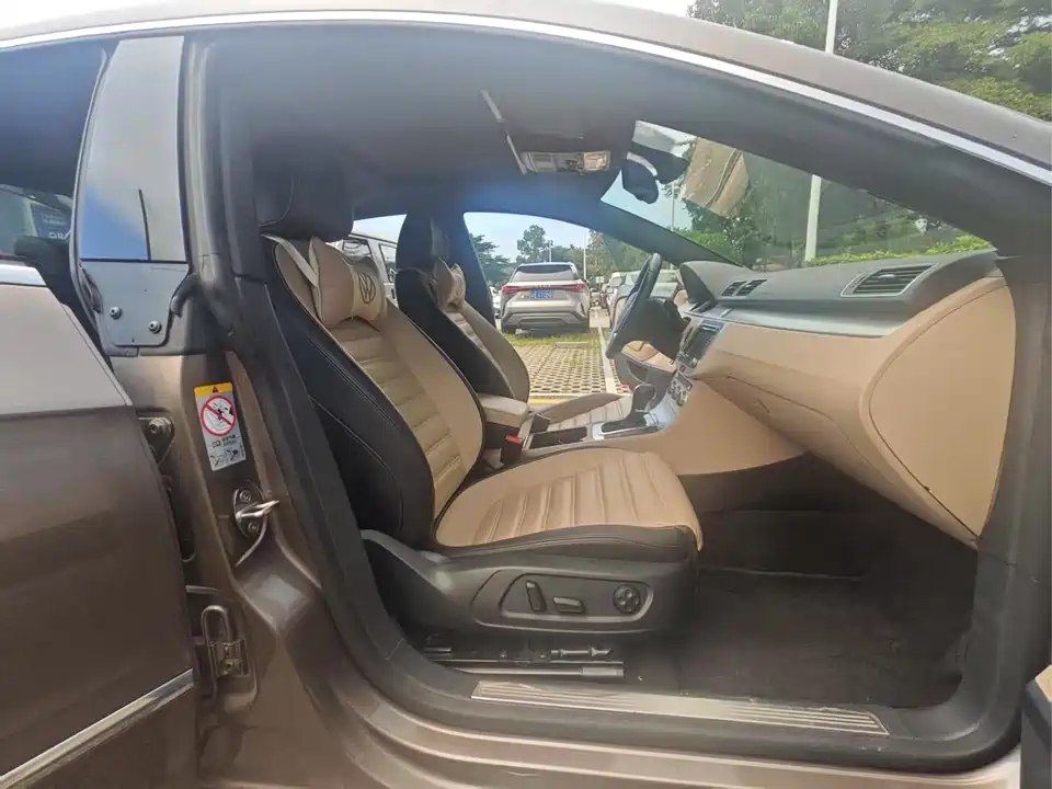 Volkswagen CC