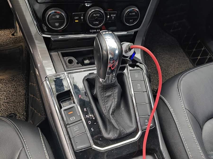 Volkswagen Passat 2017, фото 10