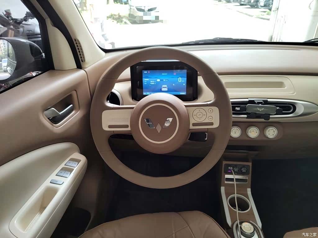Wuling MINIEV, 2025 3
