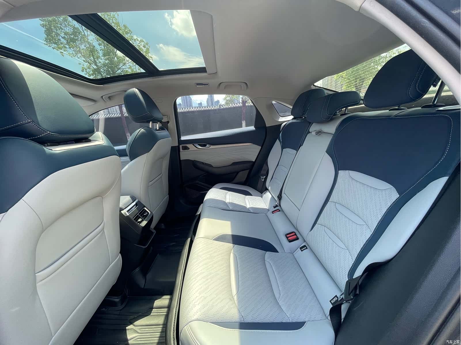 Geely Preface, 2021 8