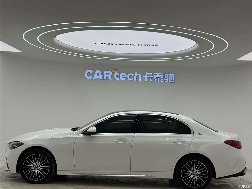 Mercedes-Benz C-Class, 2023 все фото
