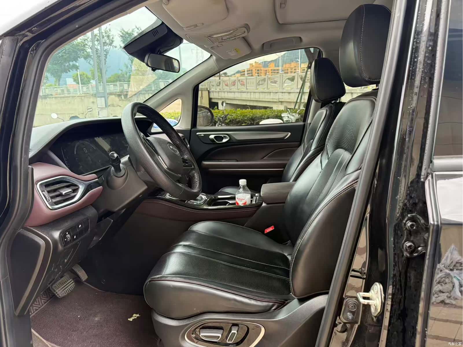 Trumpchi M6, 2023 4