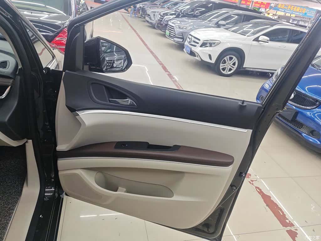 Buick GL8, 2021 15