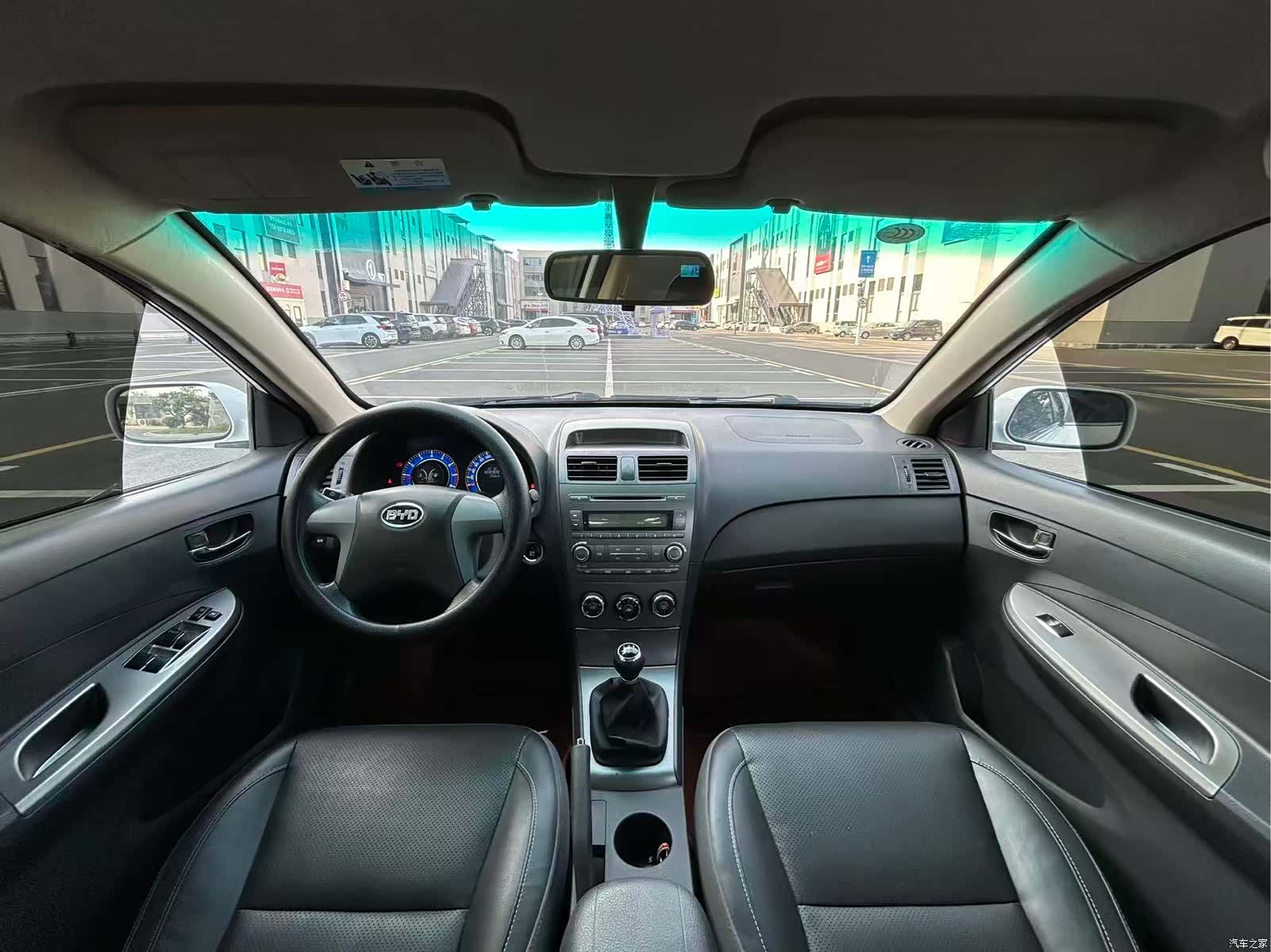 BYD L3, 2014 6