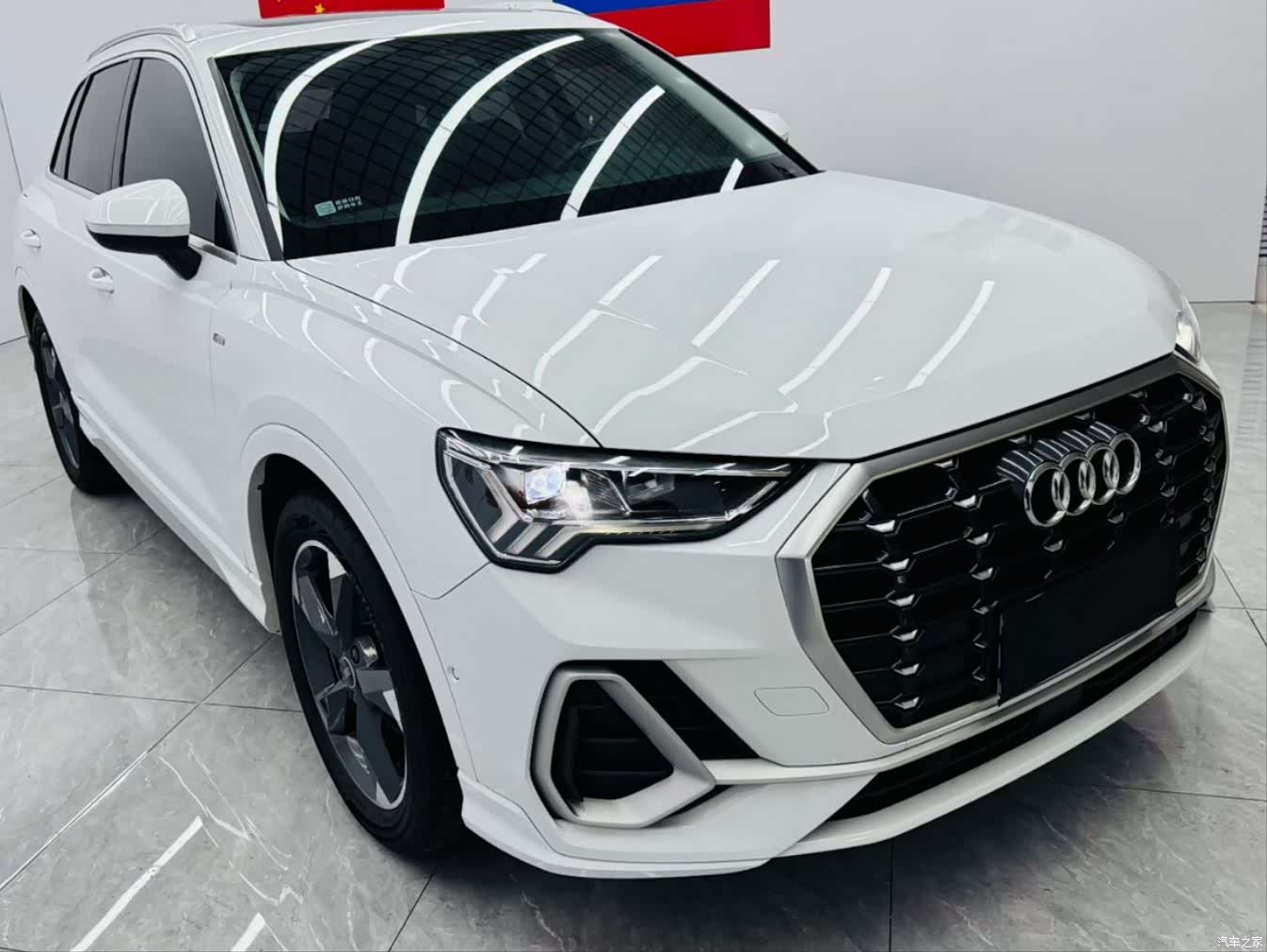 Audi Q3, 2022 3