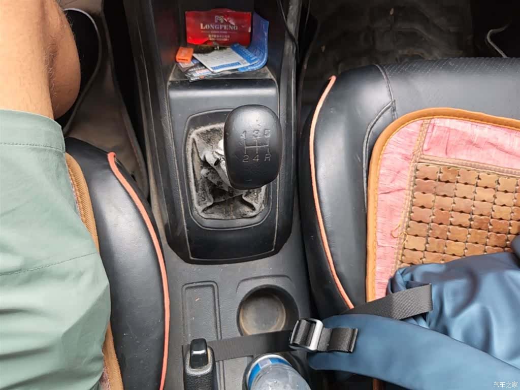 Wuling 310, 2017 14