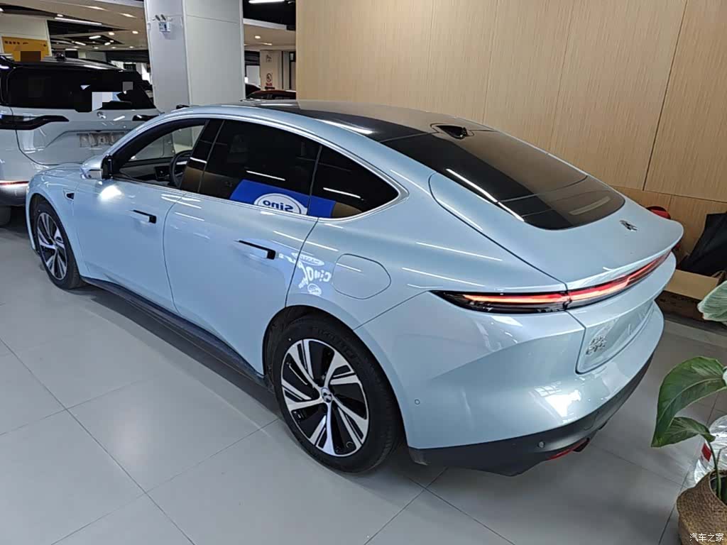 NIO ET5, 2023 все фото