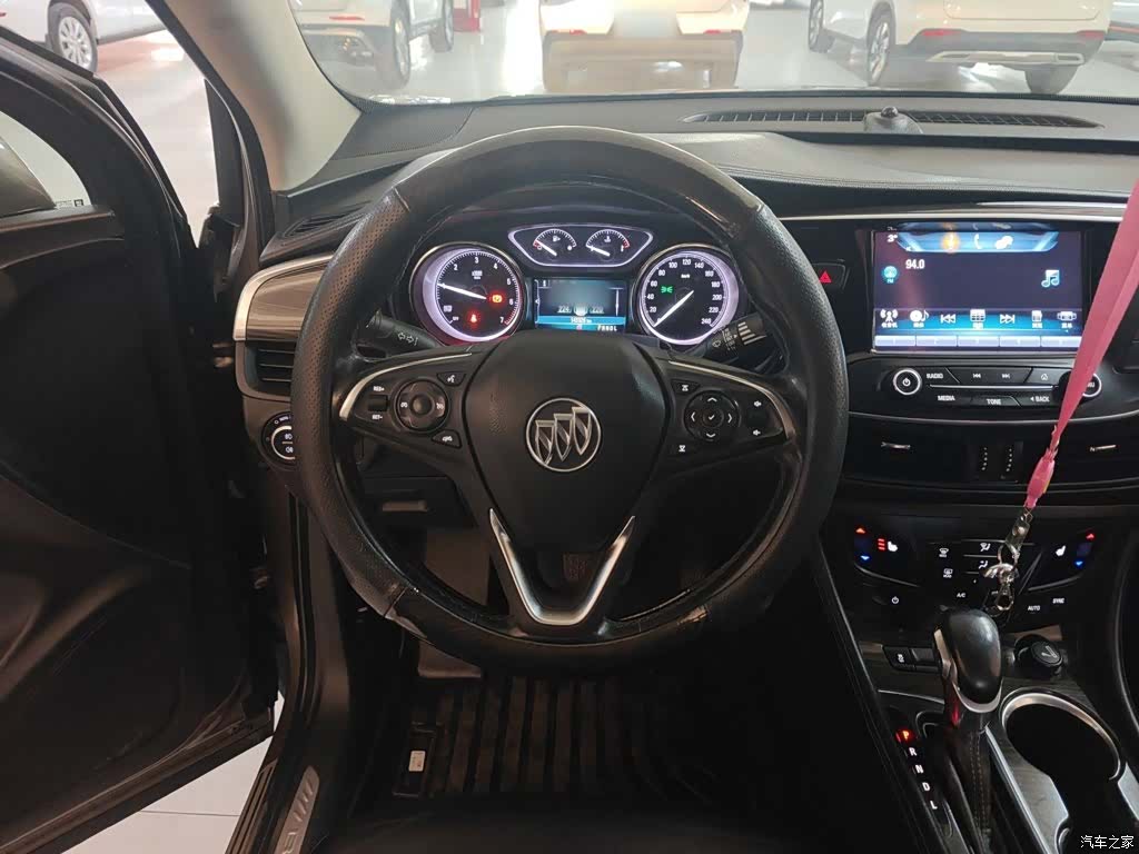 Buick Envision Plus, 2020 7
