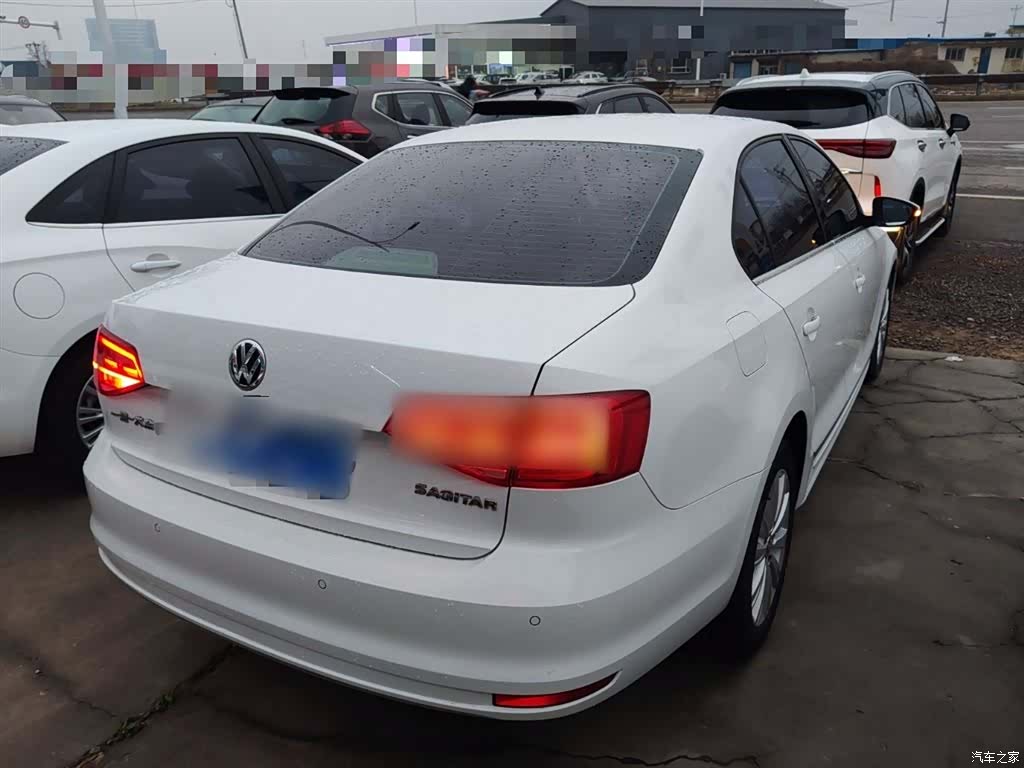Volkswagen Sagitar, 2016 все фото