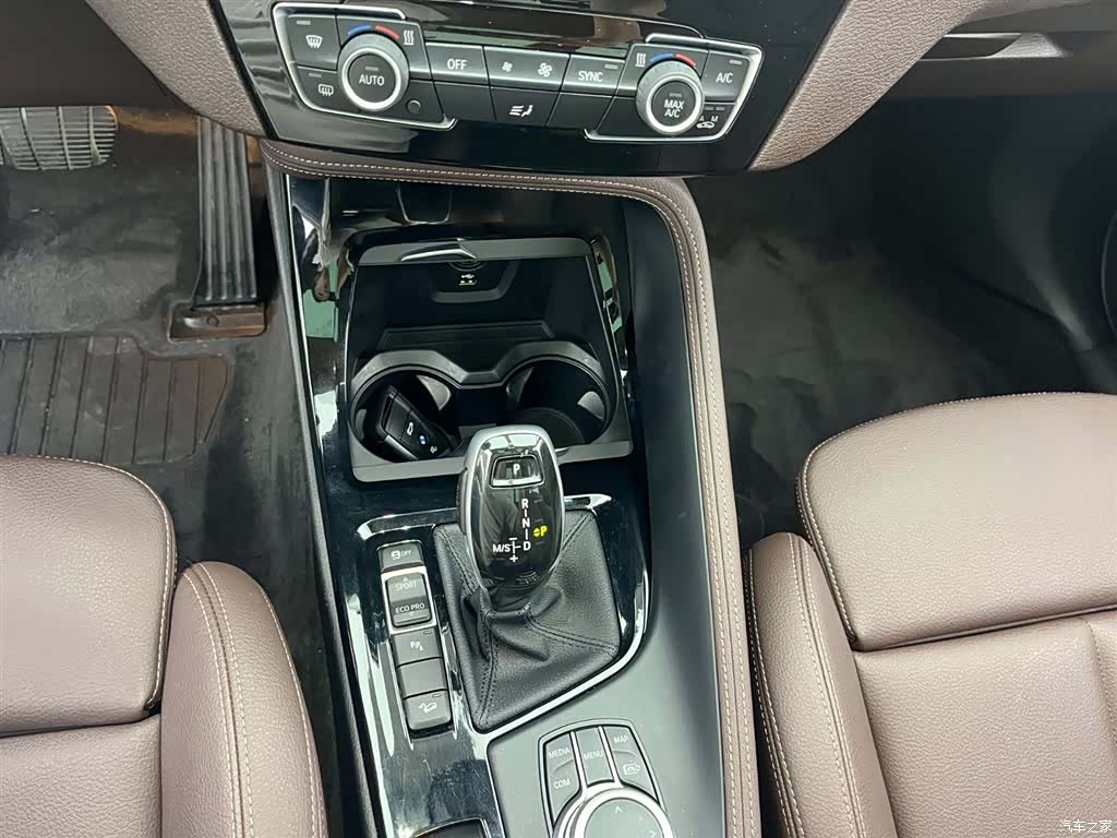 BMW X1, 2021 12