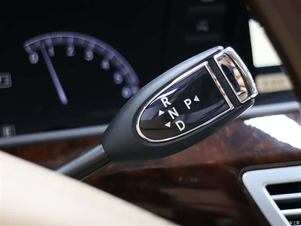 Mercedes-Benz S-Class, 2013 29