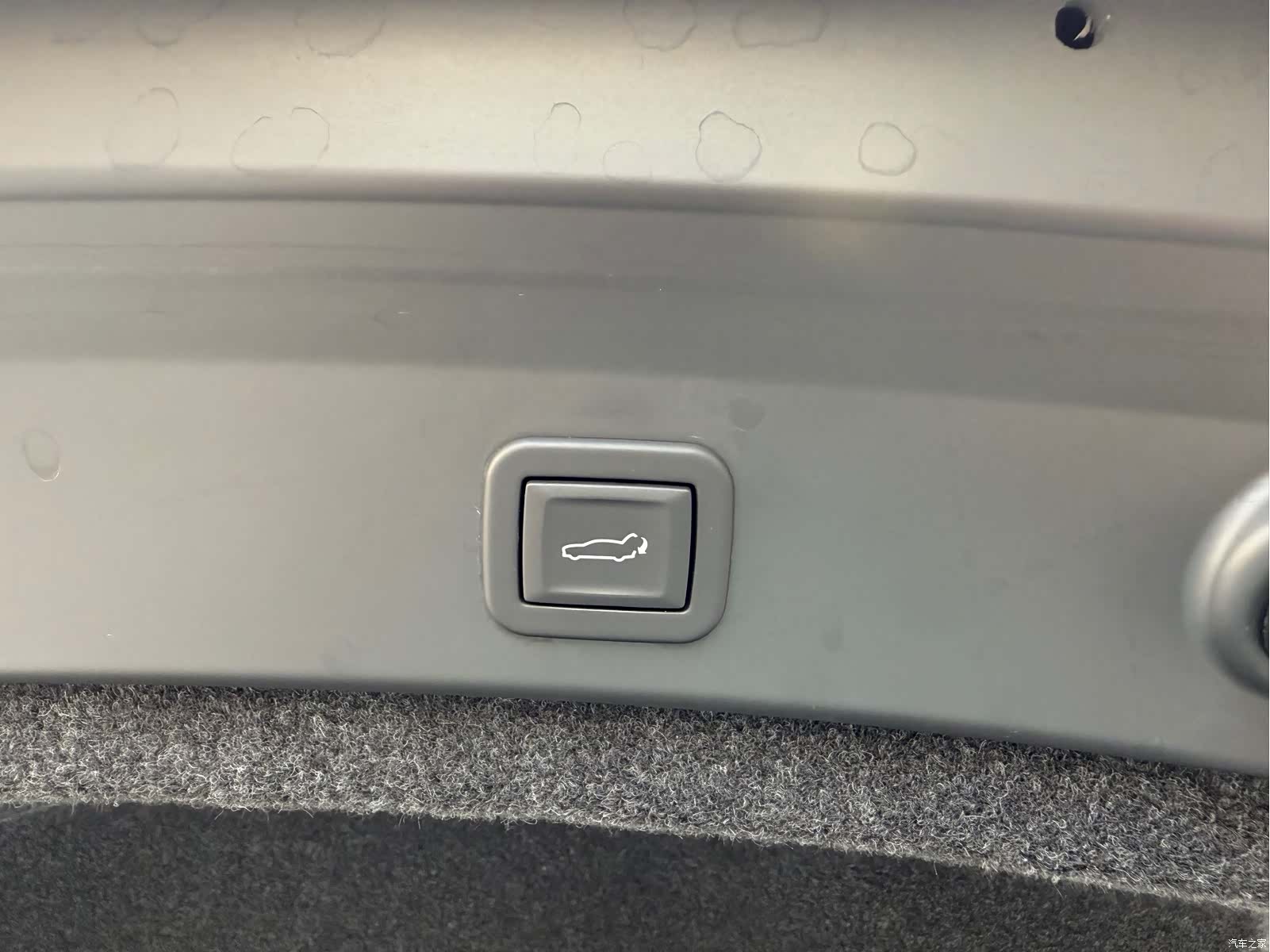 Cadillac CT6, 2023 35