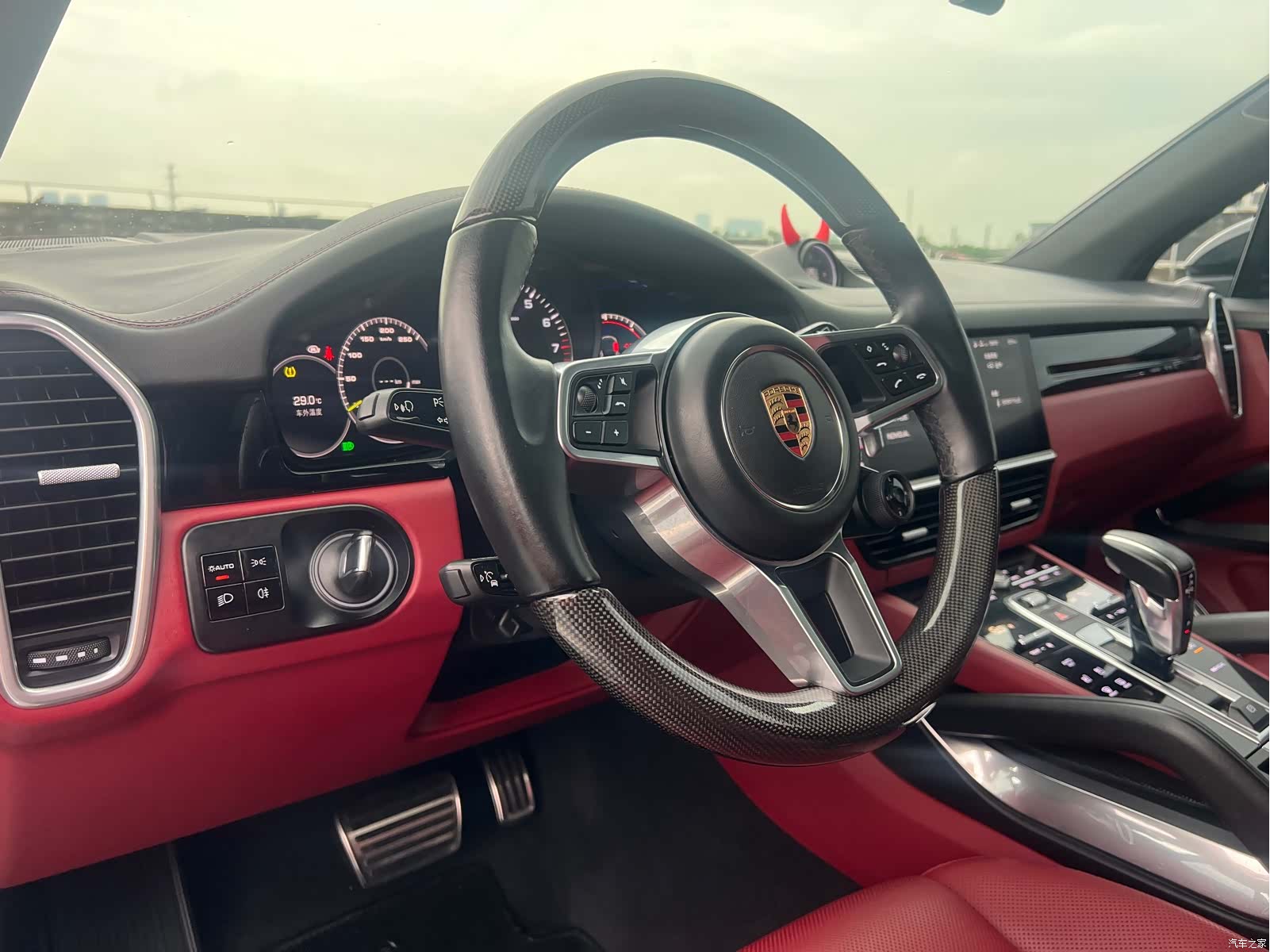 Porsche Cayenne, 2019 14
