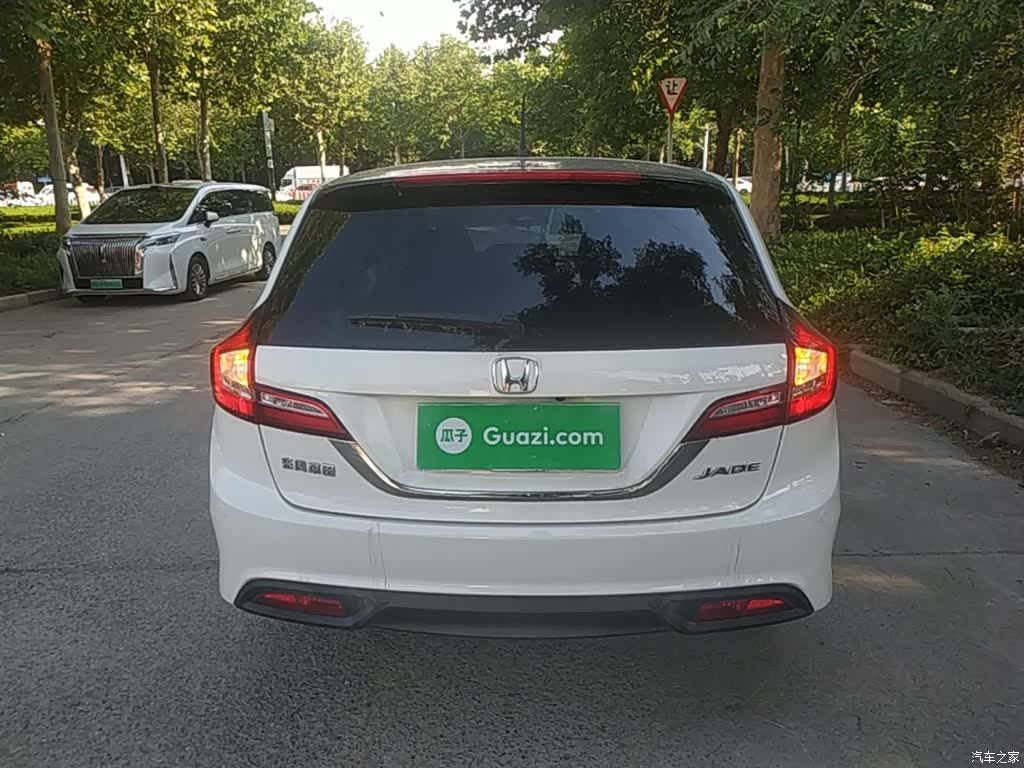 Honda Jade, 2015 6