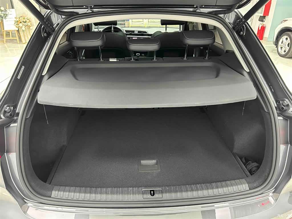 Audi Q3, 2022 16