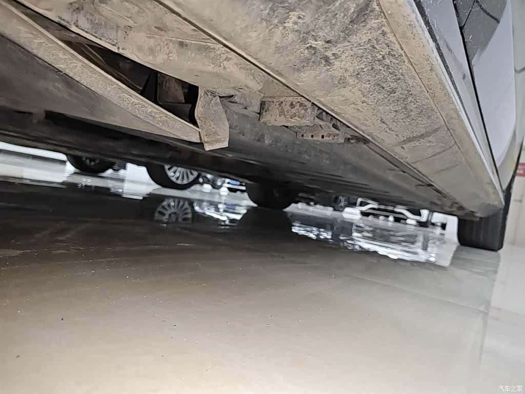 Mercedes-Benz E-Class, 2019 22