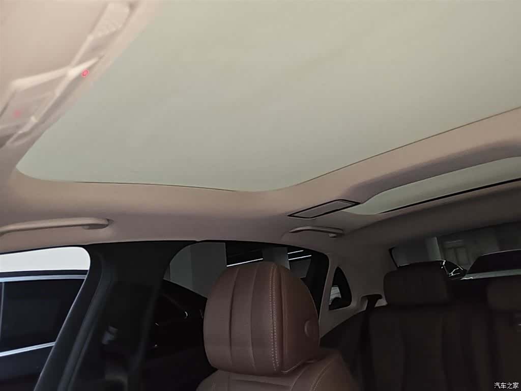 Mercedes-Benz E-Class, 2019 18