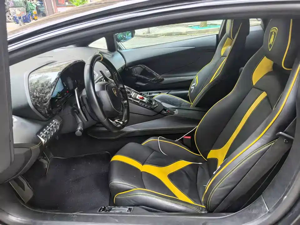 Lamborghini Aventador Lamborghini Aventador