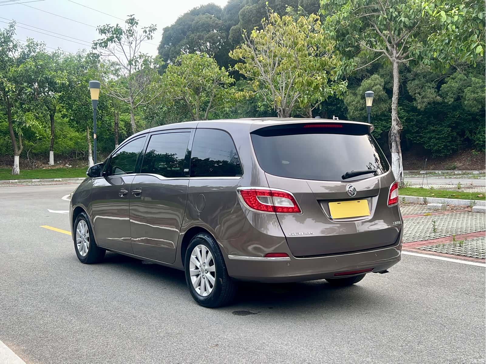 Buick GL8, 2013 все фото
