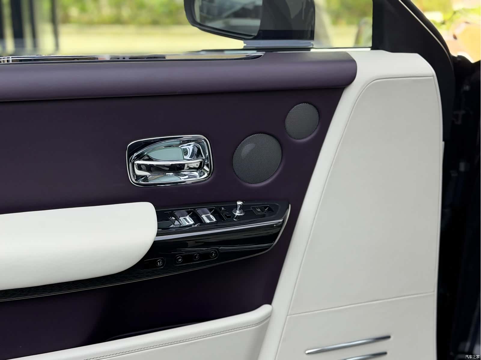 Rolls-Royce Phantom, 2019 14