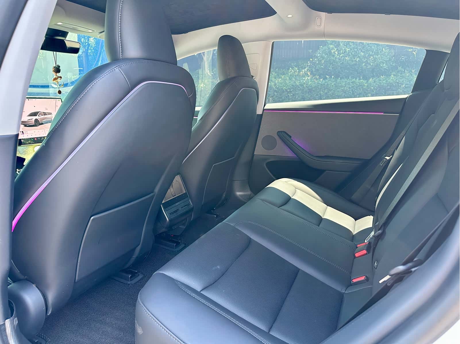 Tesla Model 3, 2026 9