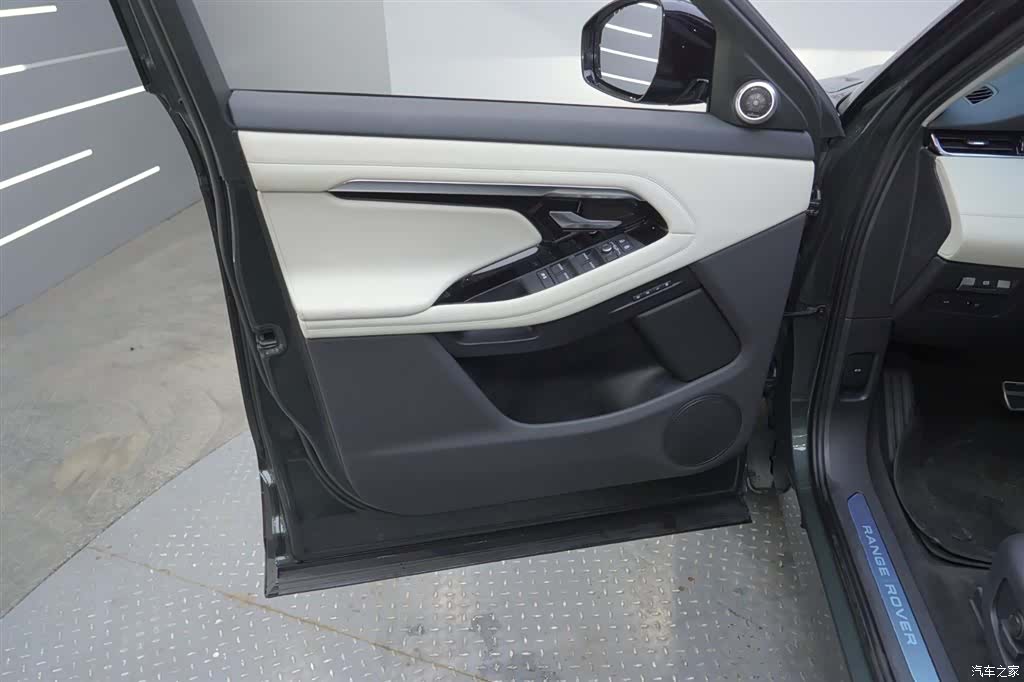 Land Rover Range Rover, 2024 12