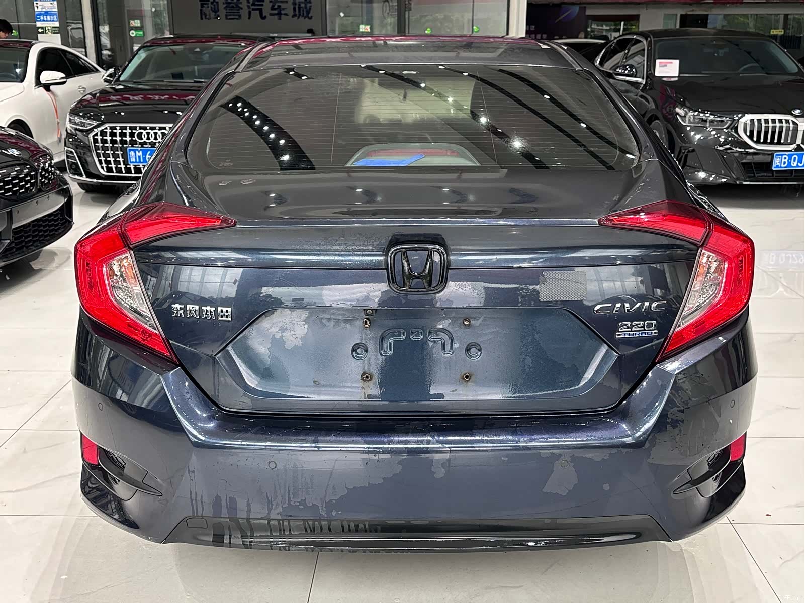 Honda Civic, 2019 8