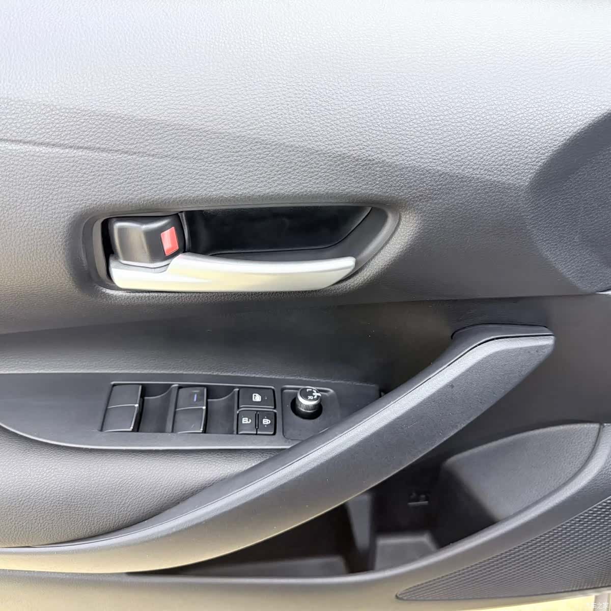 Toyota Corolla, 2023 10