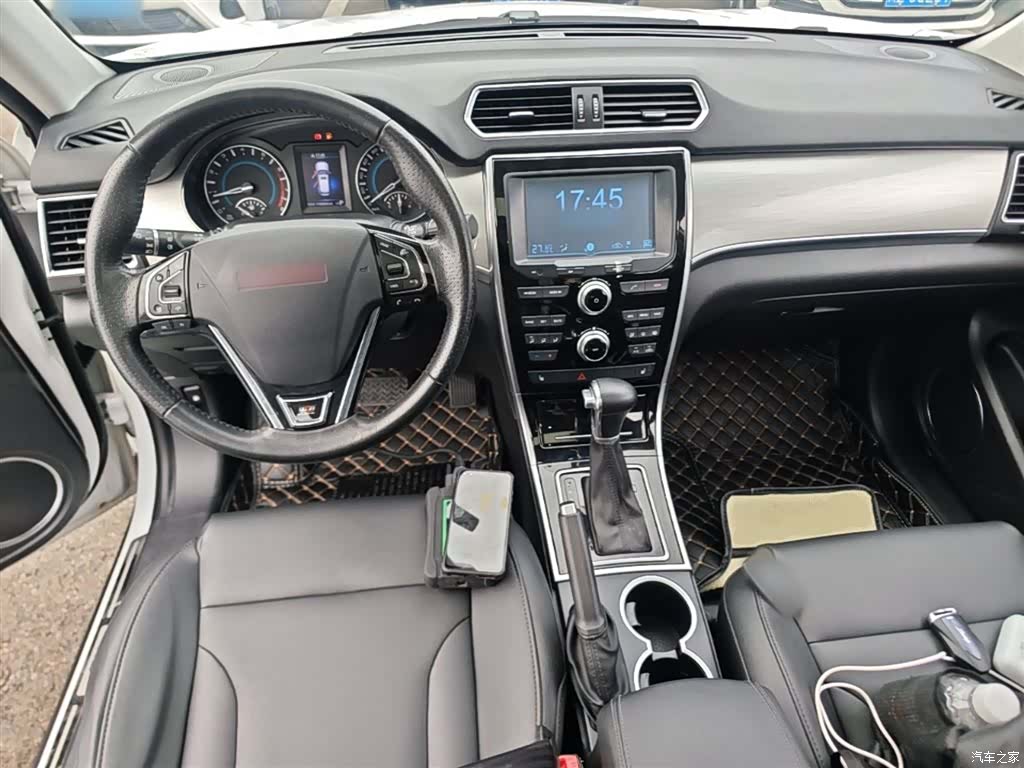 Haval H2, 2015 10