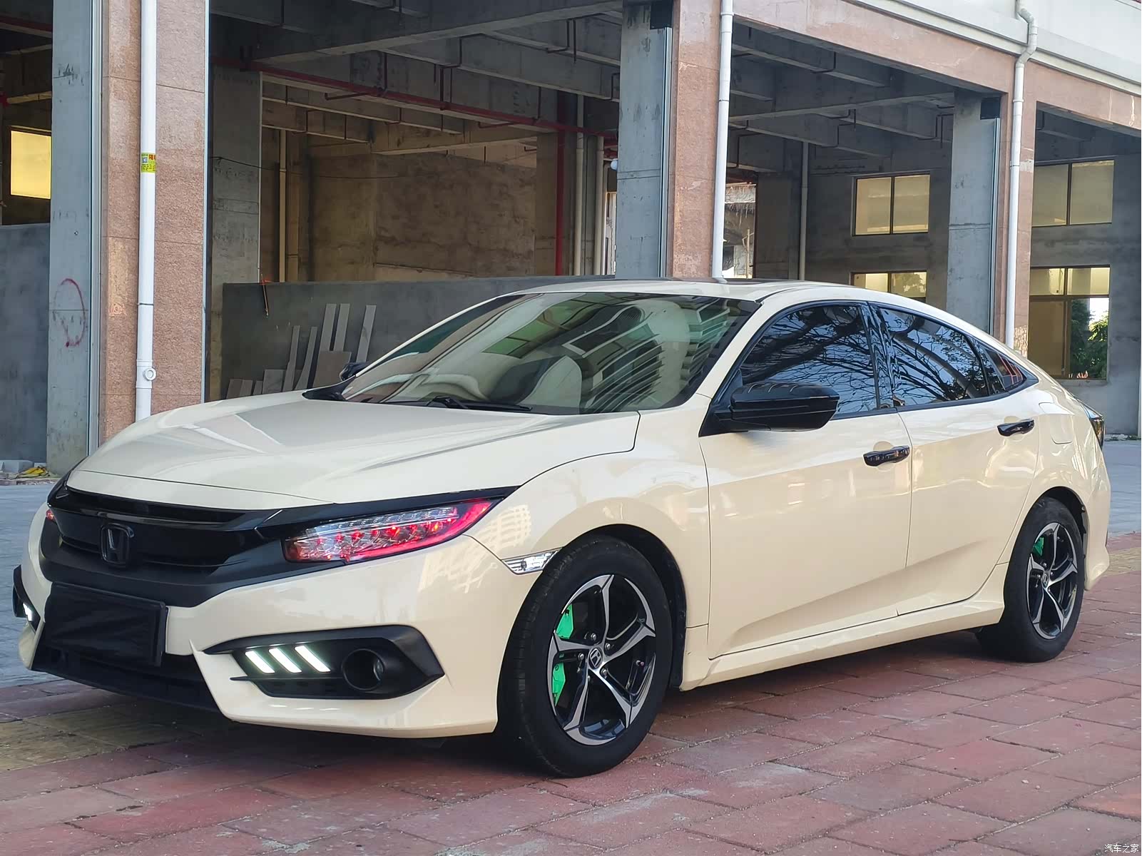 Honda Civic, 2016 1