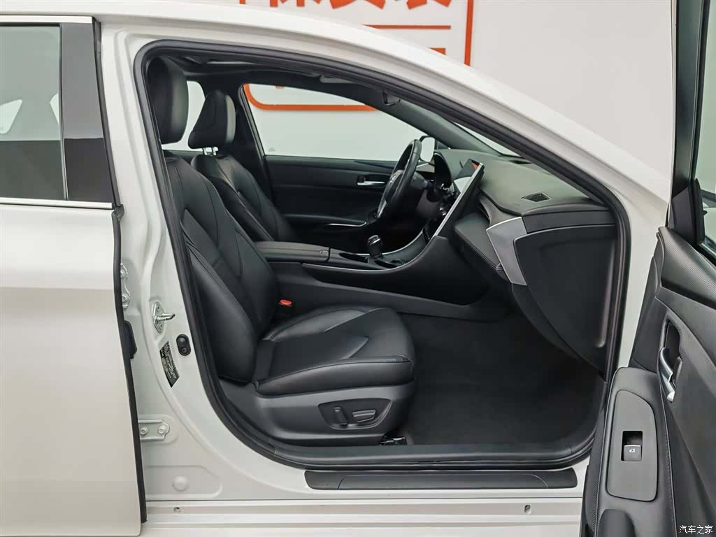 Toyota Avalon, 2024 23
