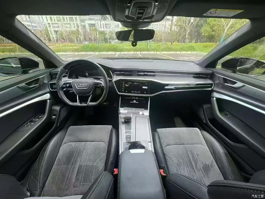 Audi A6L, 2020 3