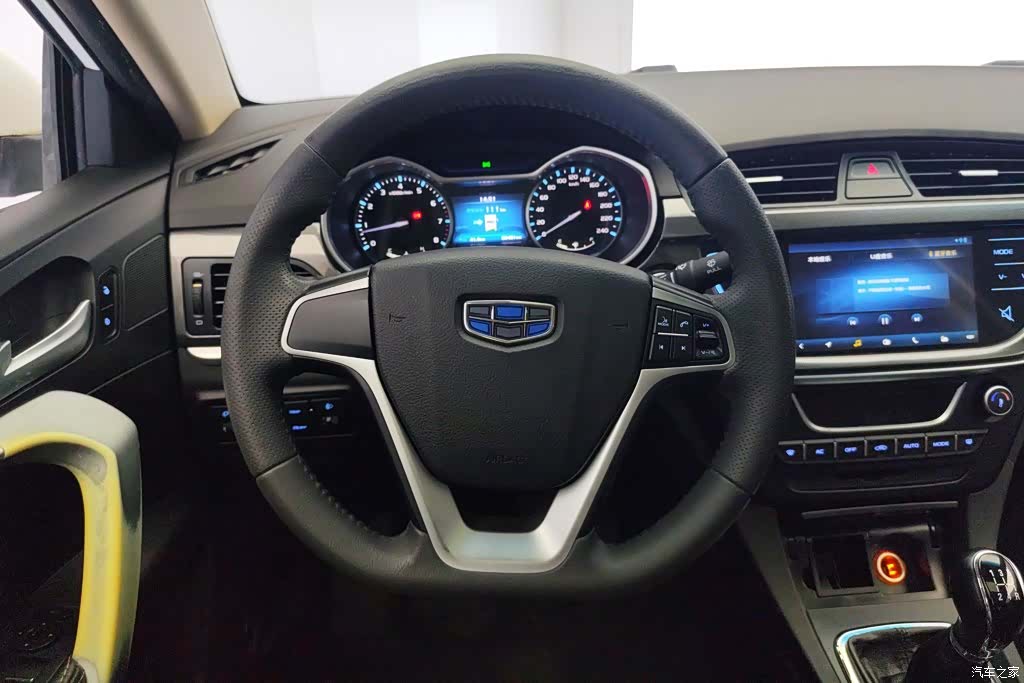 Geely Emgrand, 2016 14