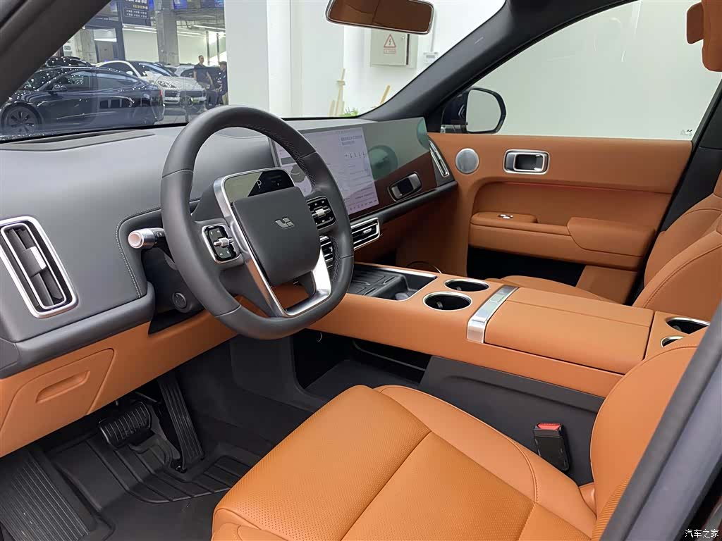Li Auto L8, 2024 все фото