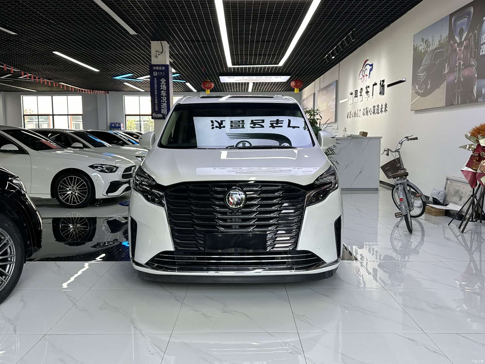 Buick GL8, 2023 2