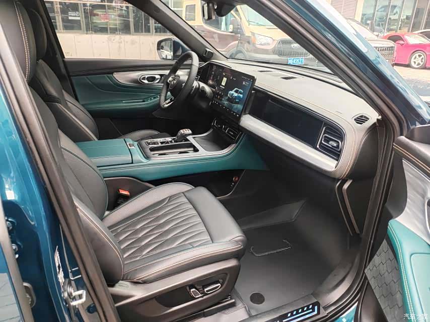 Trumpchi GS8, 2022 все фото