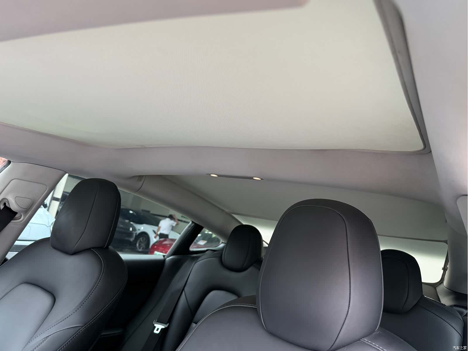 Tesla Model 3, 2021 11
