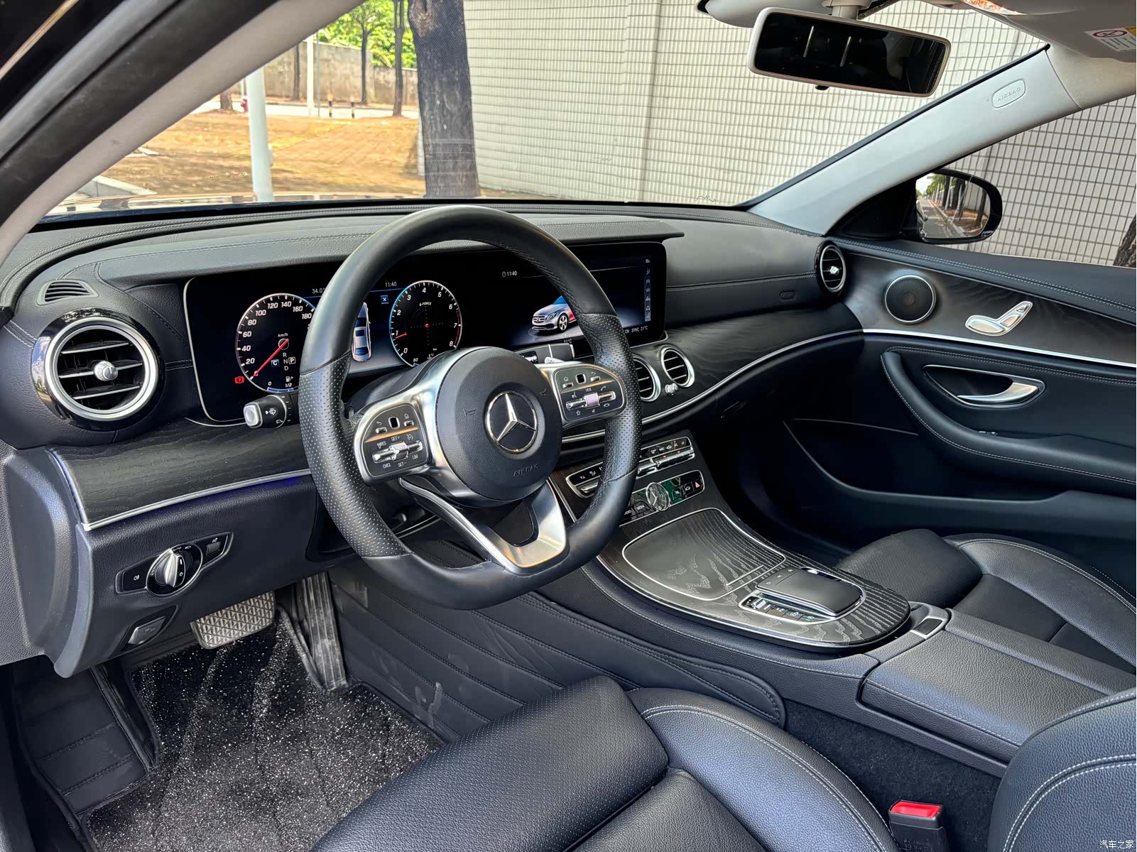 Mercedes-Benz E-Class, 2019 13