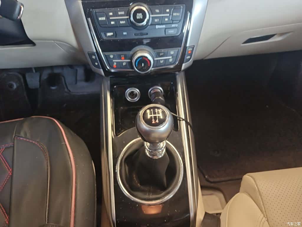 Zotye X5, 2016 14