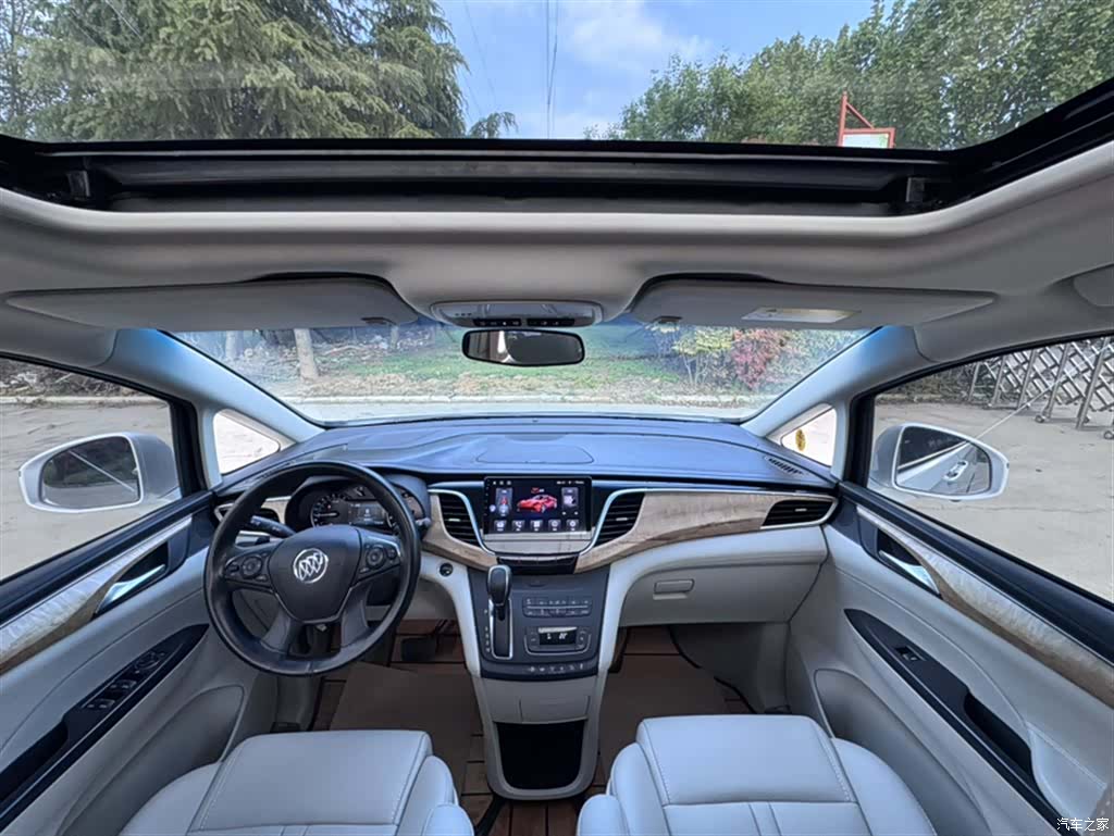 Buick GL8, 2018 11