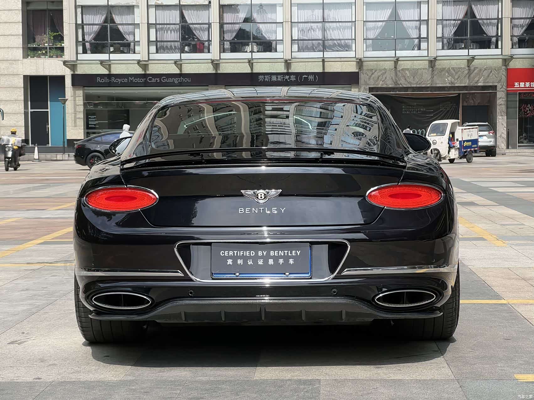 Bentley Continental GT, 2019 все фото