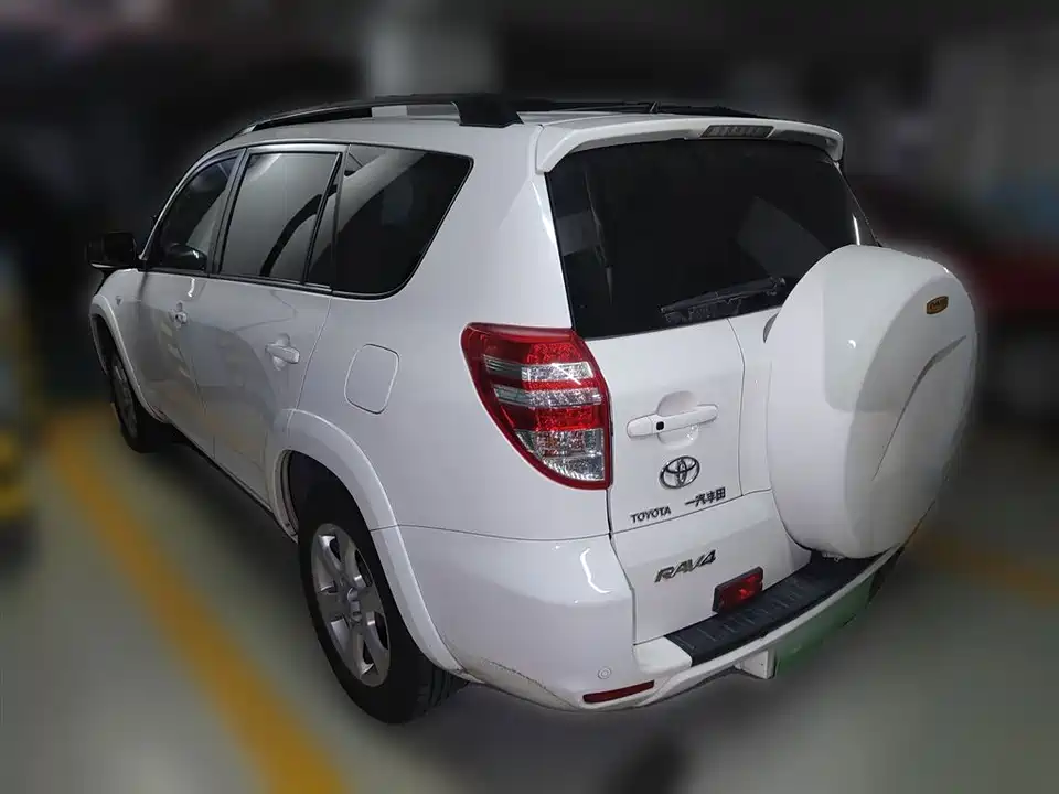Toyota RAV4 Rongfang
