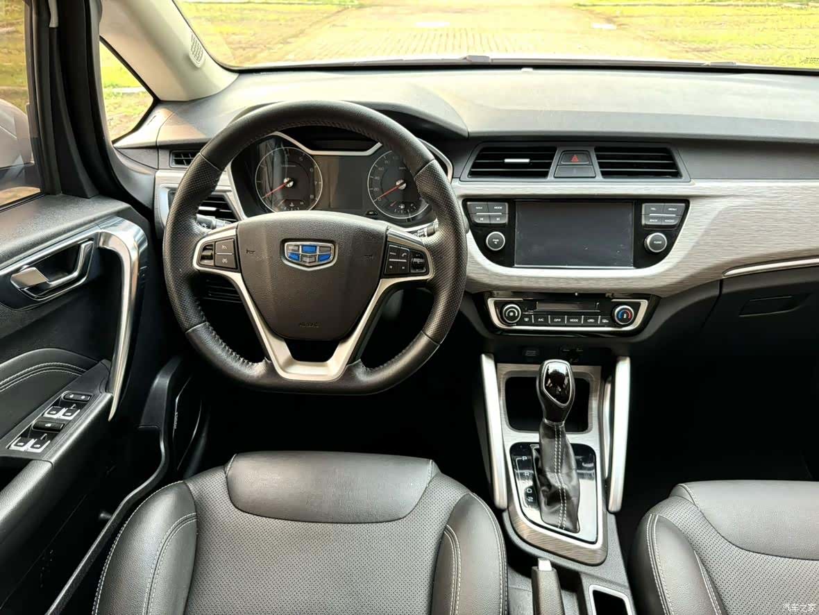 Geely X3, 2019 все фото